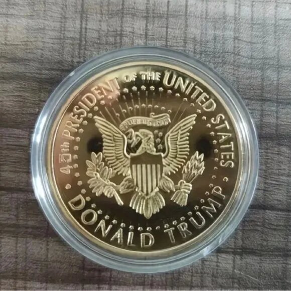 2024 Donald Trump Commemorative Coin - Gold - Challenge Coin - LIMITED QUANTITY! - Picture 3 of 7